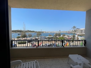 Partial Sea View Room | Balcony