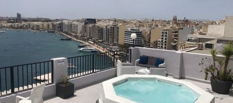 Sliema Marina Hotel