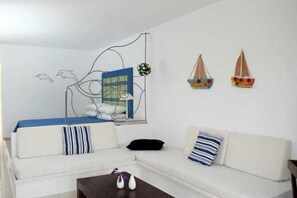 In-room safe - Belvedere Gerakas Lux. Suites (Zakynthos)