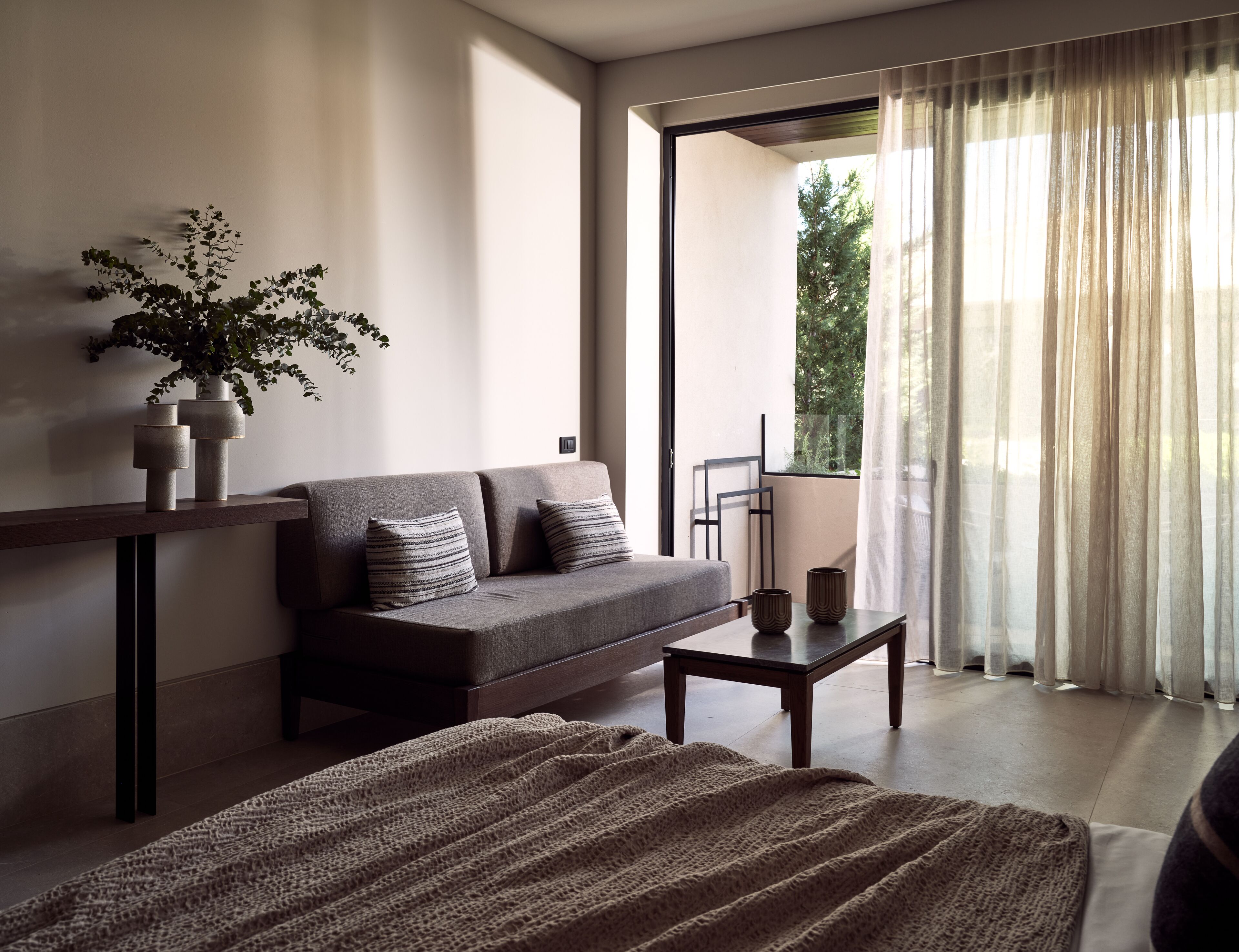 suite (supreme) | in-room safe, desk, blackout curtains, soundproofing