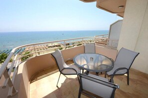 Apartemen Panorama | Balkon