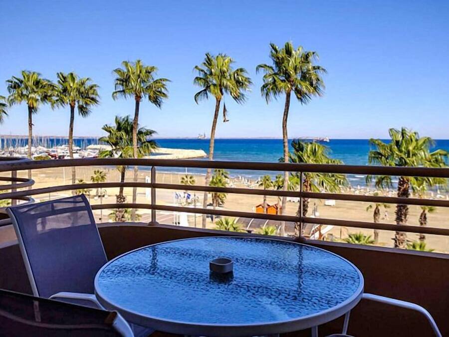 Panoramic Apartment | Balcony