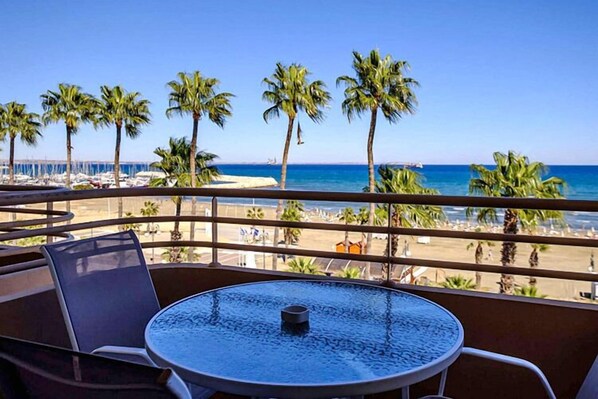 Panoramic Apartment | Balcony