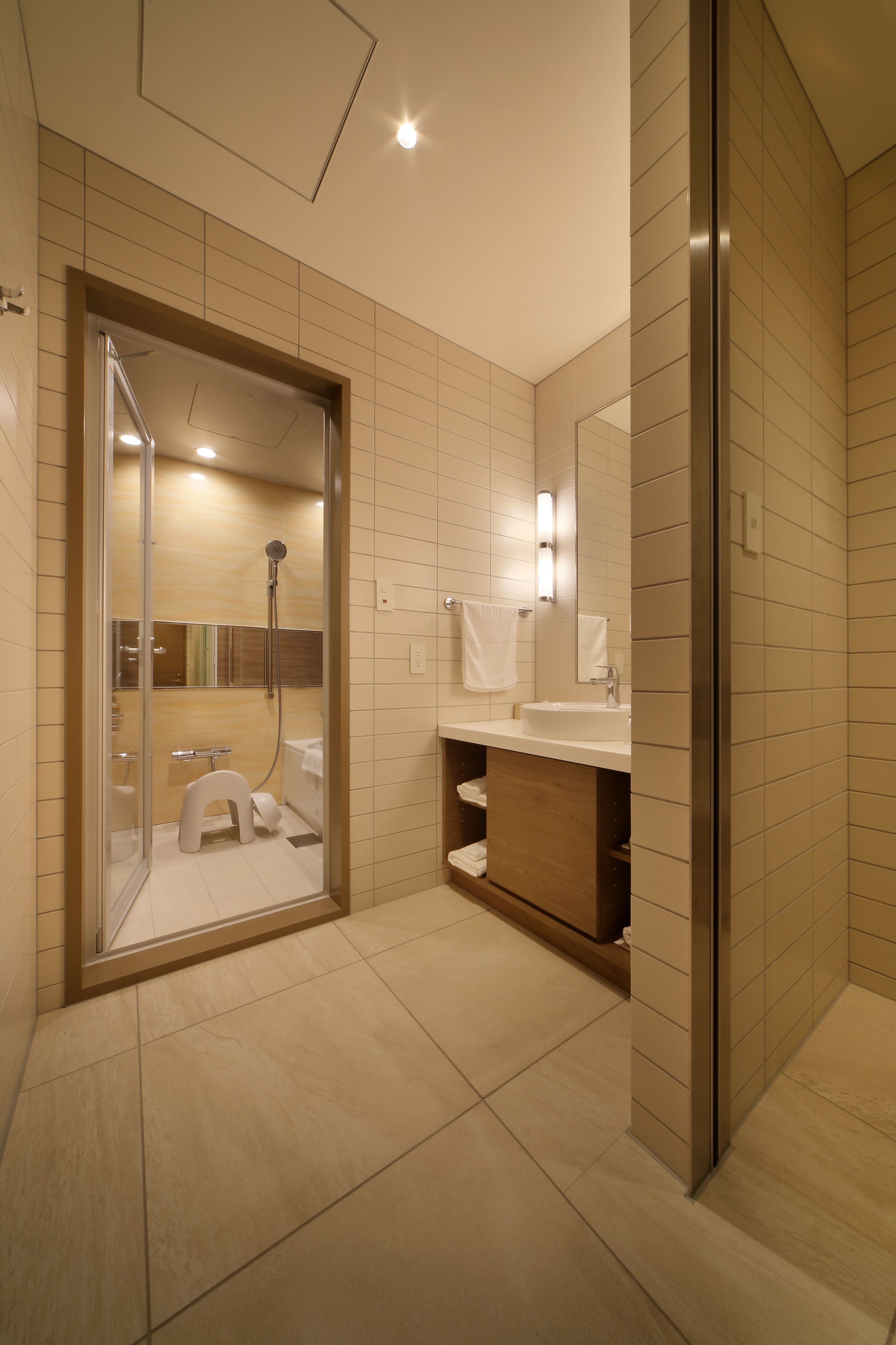 junior suite with mountain view - in-room french dinner and breakfast included | bathroom | free toiletries, hair dryer, slippers, electronic bidet