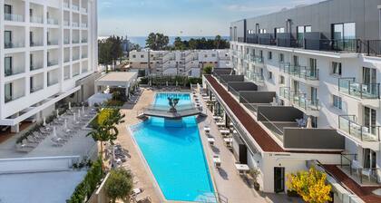 Anemi Hotel & Suites