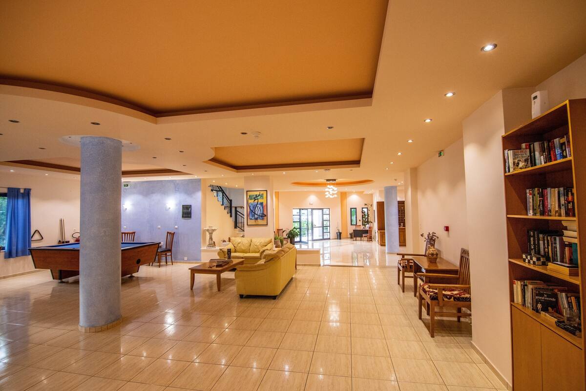 lobby