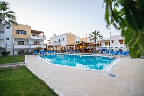 Desayuno bufé gratuito y diario