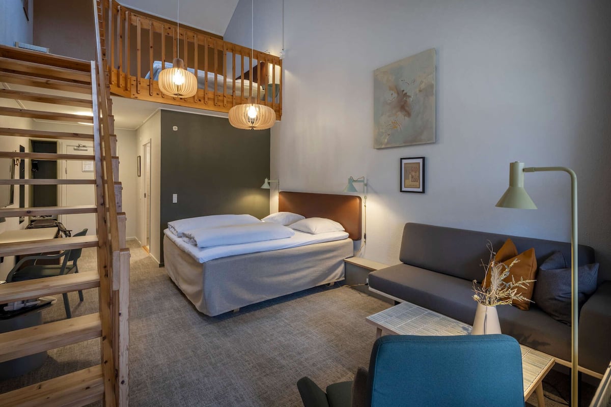 Literie hypoallergénique, coffres-forts dans les chambres, bureau