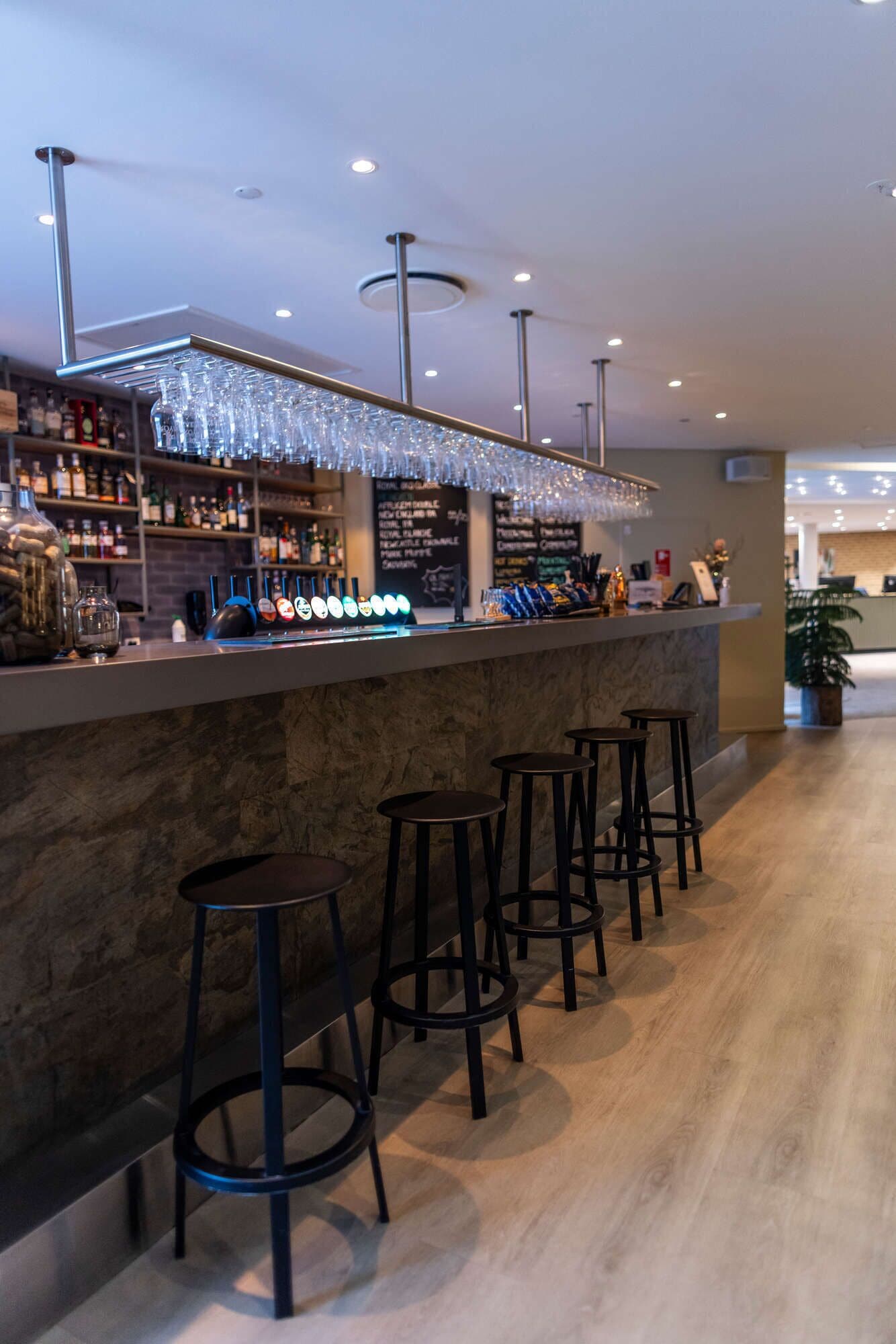 Bar (in der Unterkunft)