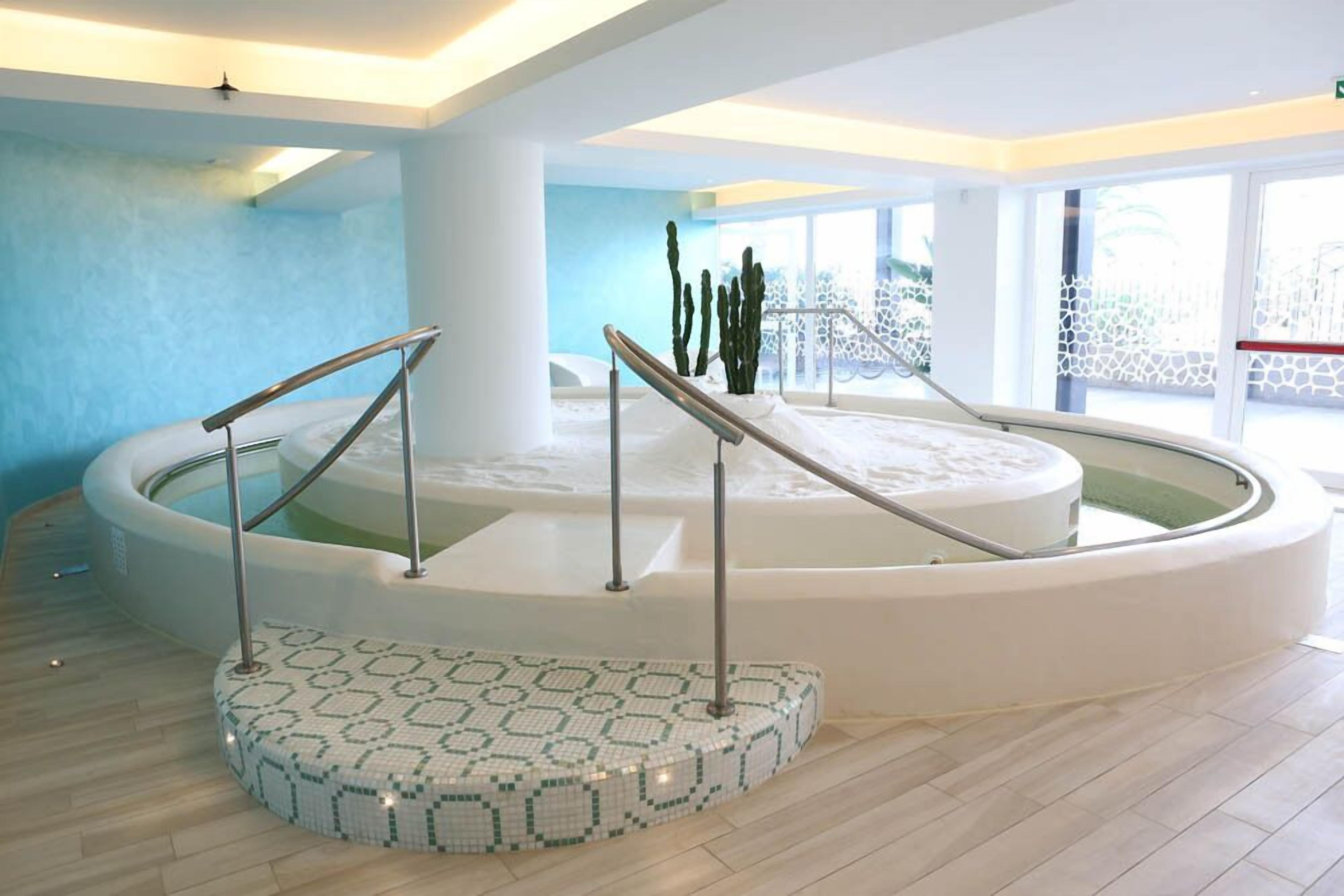 couples treatment room(s), turkish bath/hammam, body treatments