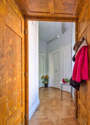 Kremerowska Studio (Kremerowska Street 14) | Living area | 26-inch TV with satellite channels