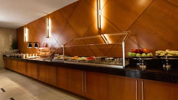 Free daily buffet breakfast