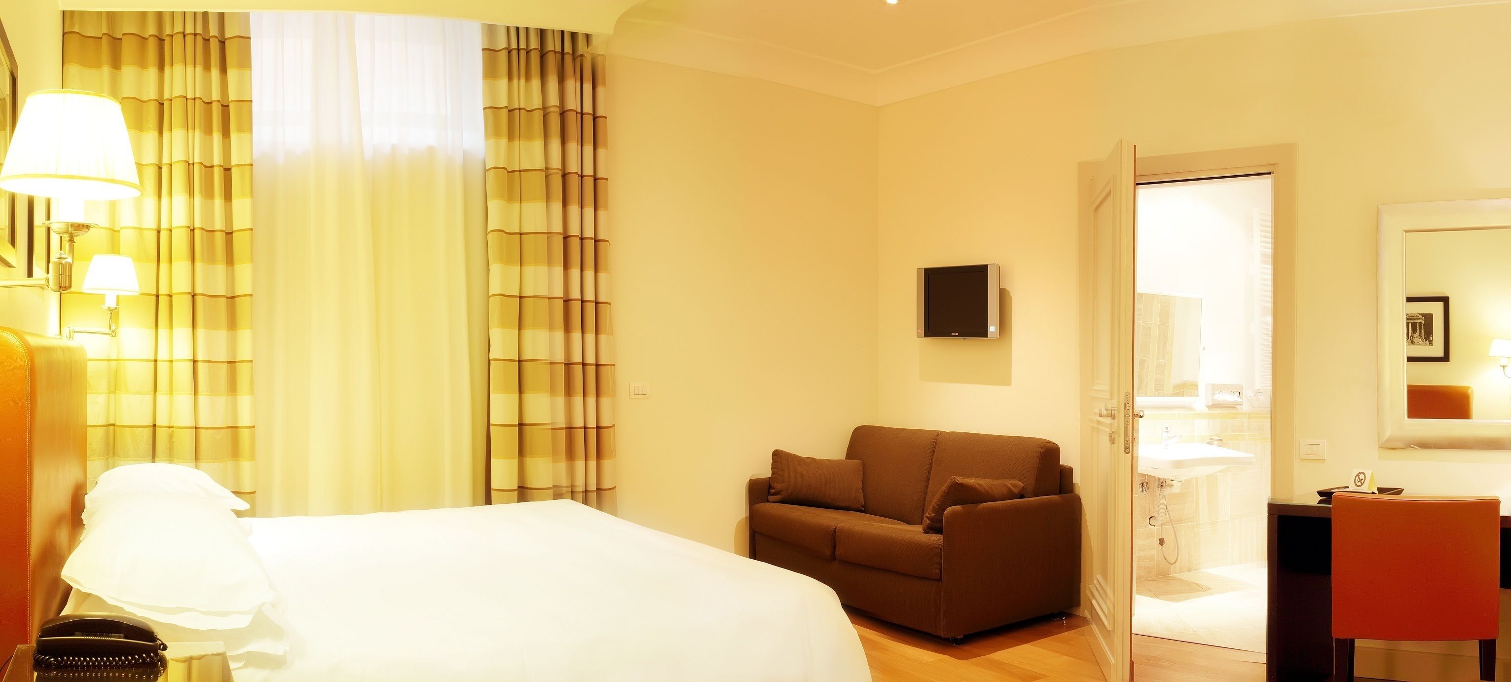 Foto - Hotel Albergo Santa Chiara