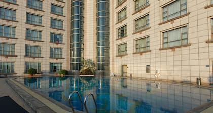 Grand Royal Hotel