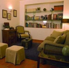 Library - Boutique Hotel O Poejo (Marvao)