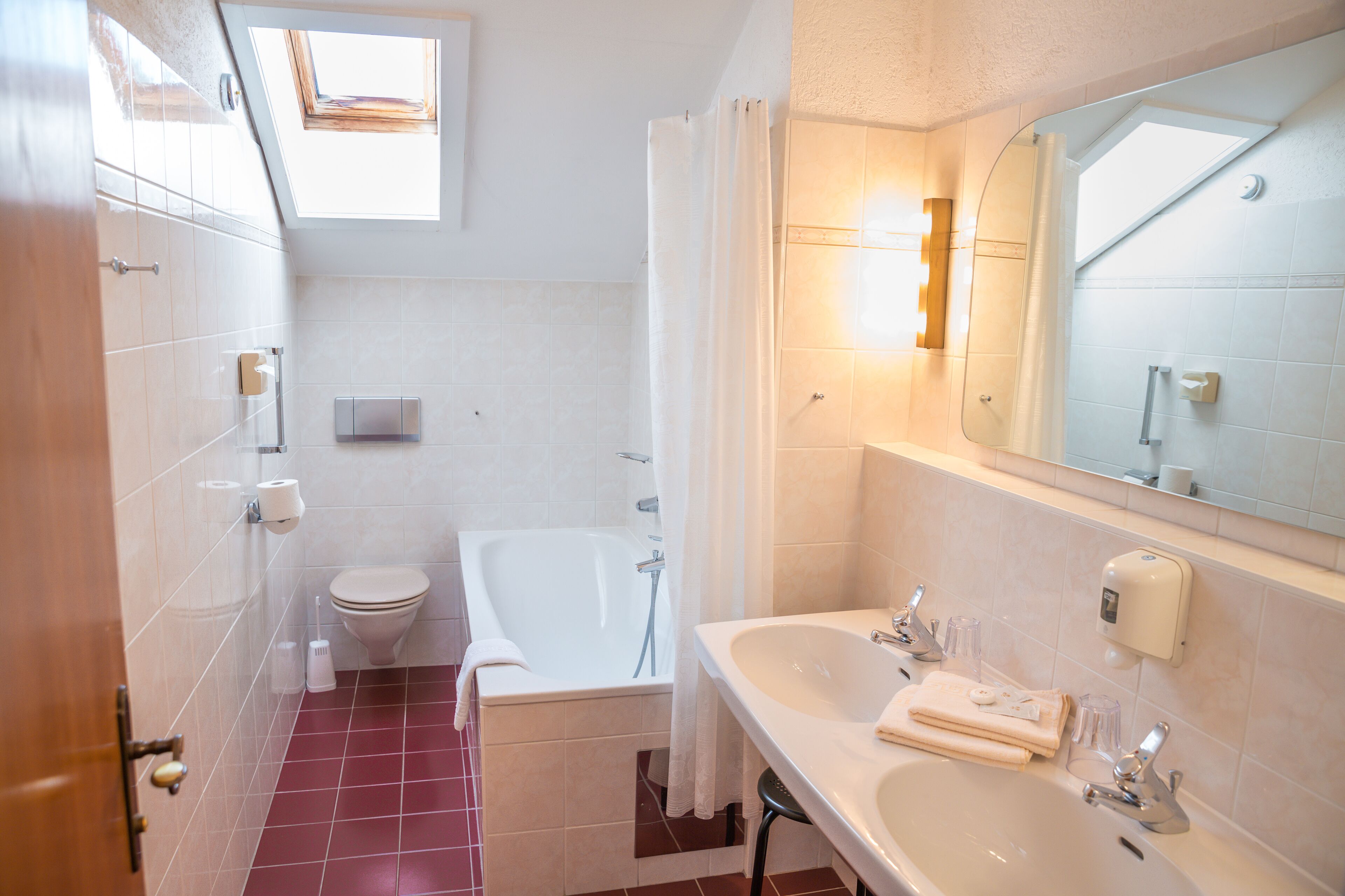 apartment, 1 bedroom, balcony, mountain view | bathroom | shower, hair dryer, bathrobes, towels