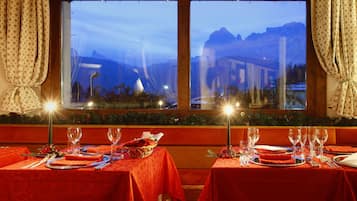 Aperto a colazione, pranzo e cena