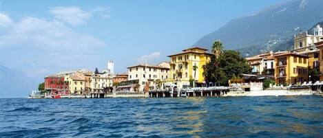 Vue depuis lâhĂ©bergement