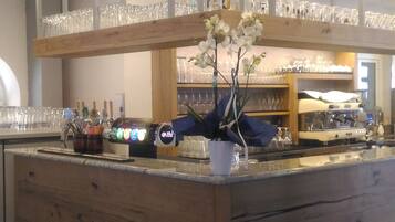 Bar (en la propiedad)