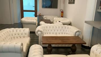Sala de estar en el lobby
