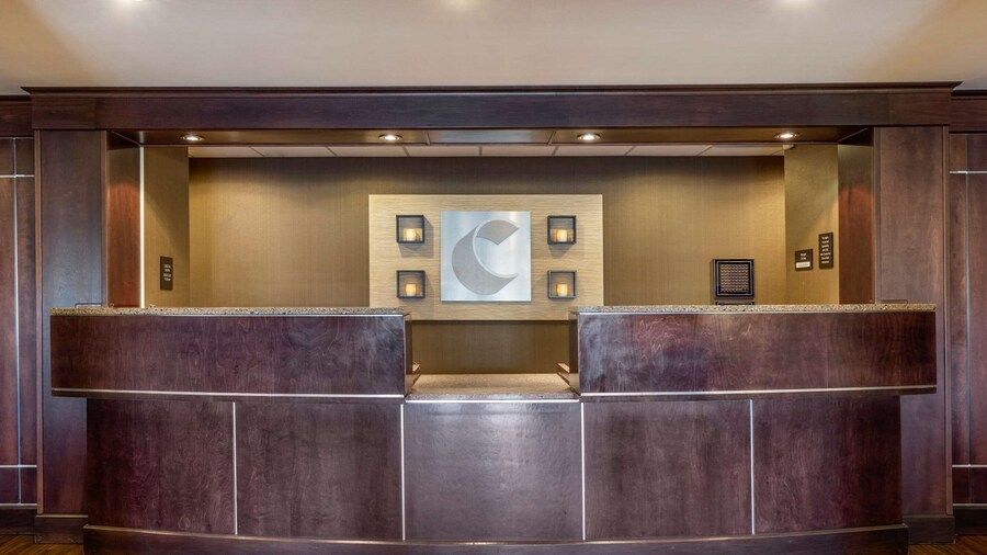 Comfort Inn & Suites Russellville I-40