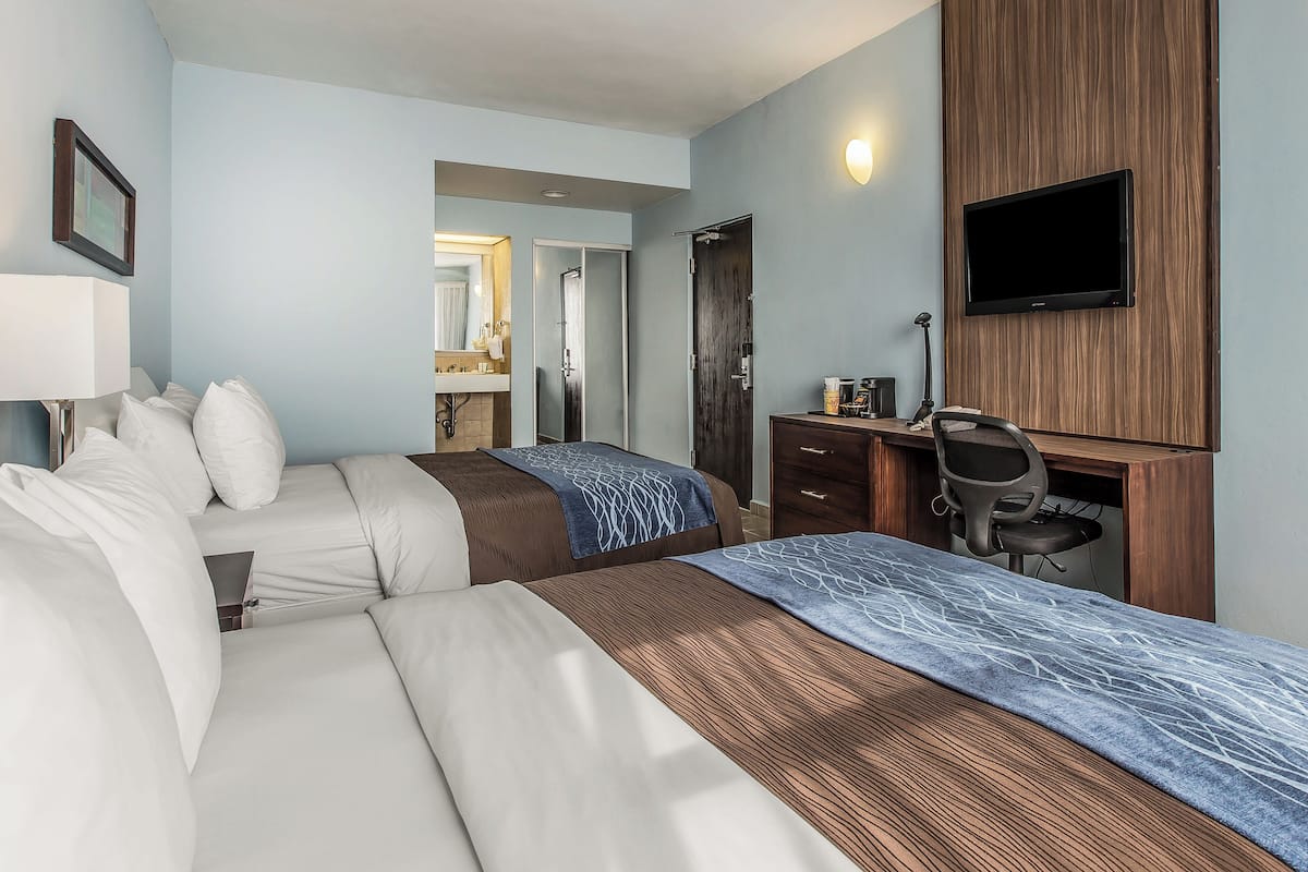 1 bedroom, down duvets, in-room safe, desk