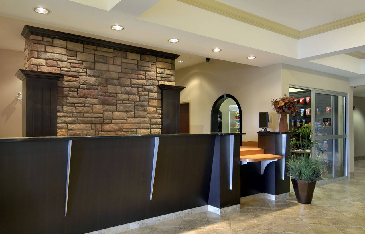 Ramada by Wyndham Pincher Creek