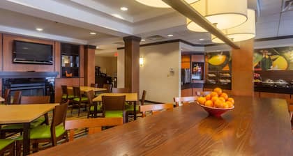 Fairfield Inn & Suites by Marriott Omaha Downtown