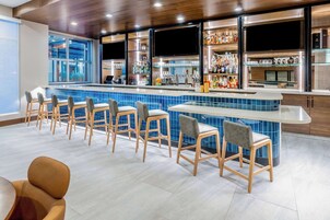 Bar (en la propiedad)