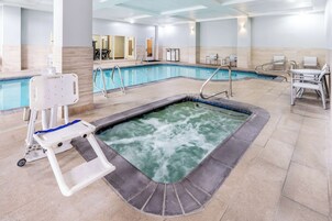 Una piscina techada