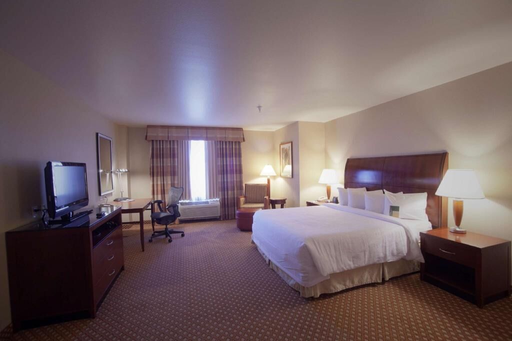 Blackout drapes, iron/ironing board, free WiFi, bed sheets