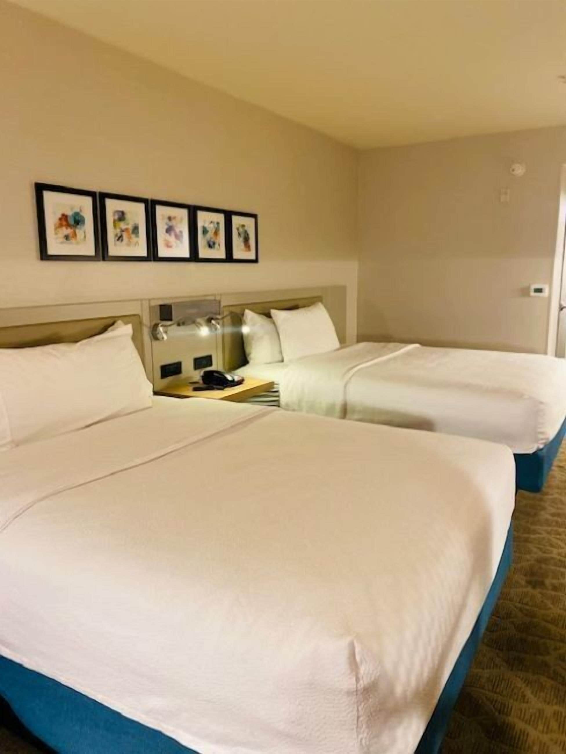 Two queen beds evolution