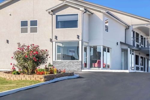 Motel 6 Commerce, GA