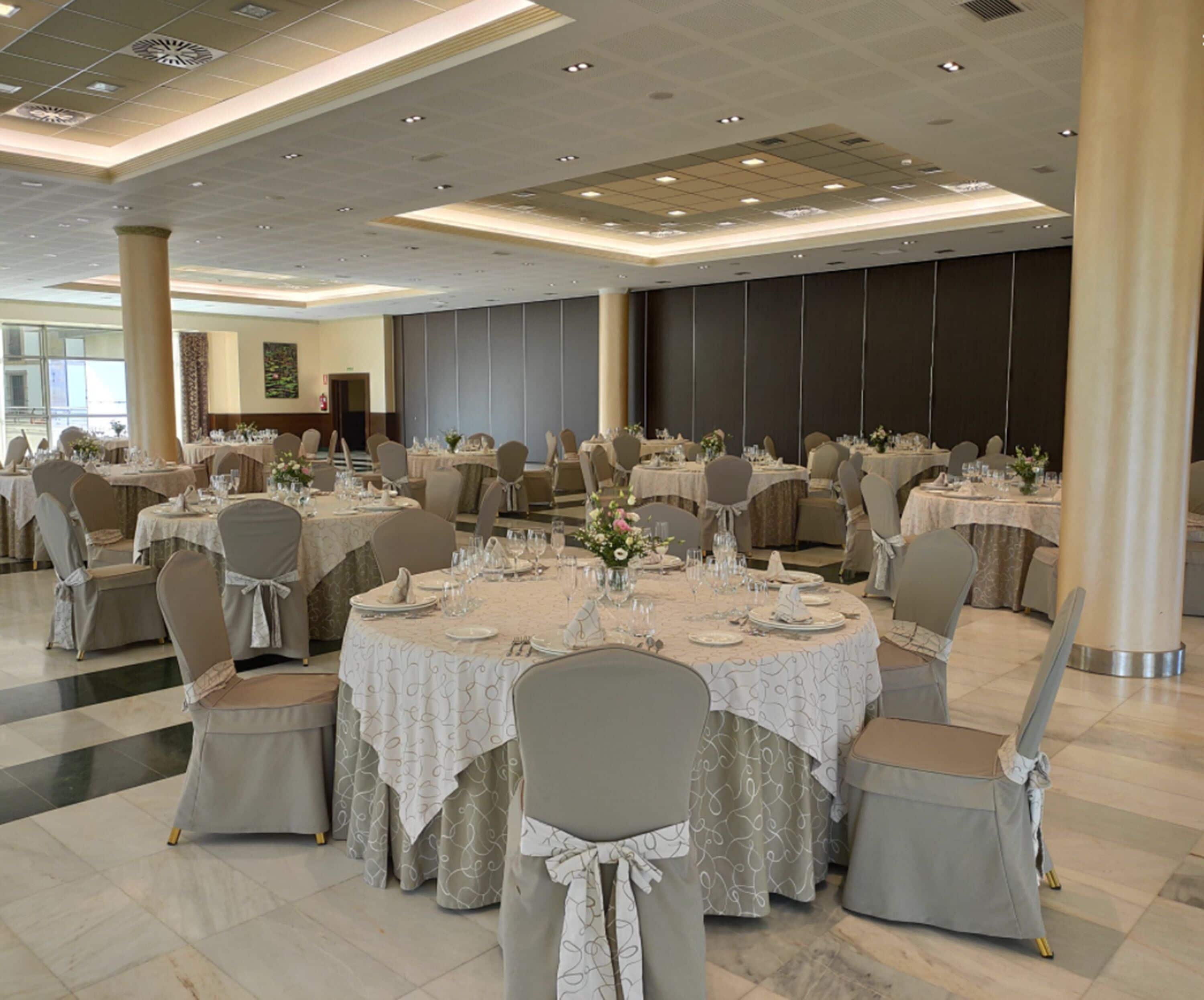 daily buffet breakfast (eur 12 per person)