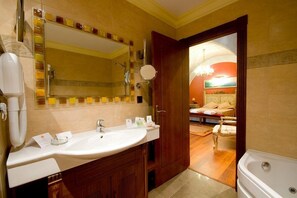 Free toiletries, hair dryer, bathrobes, towels