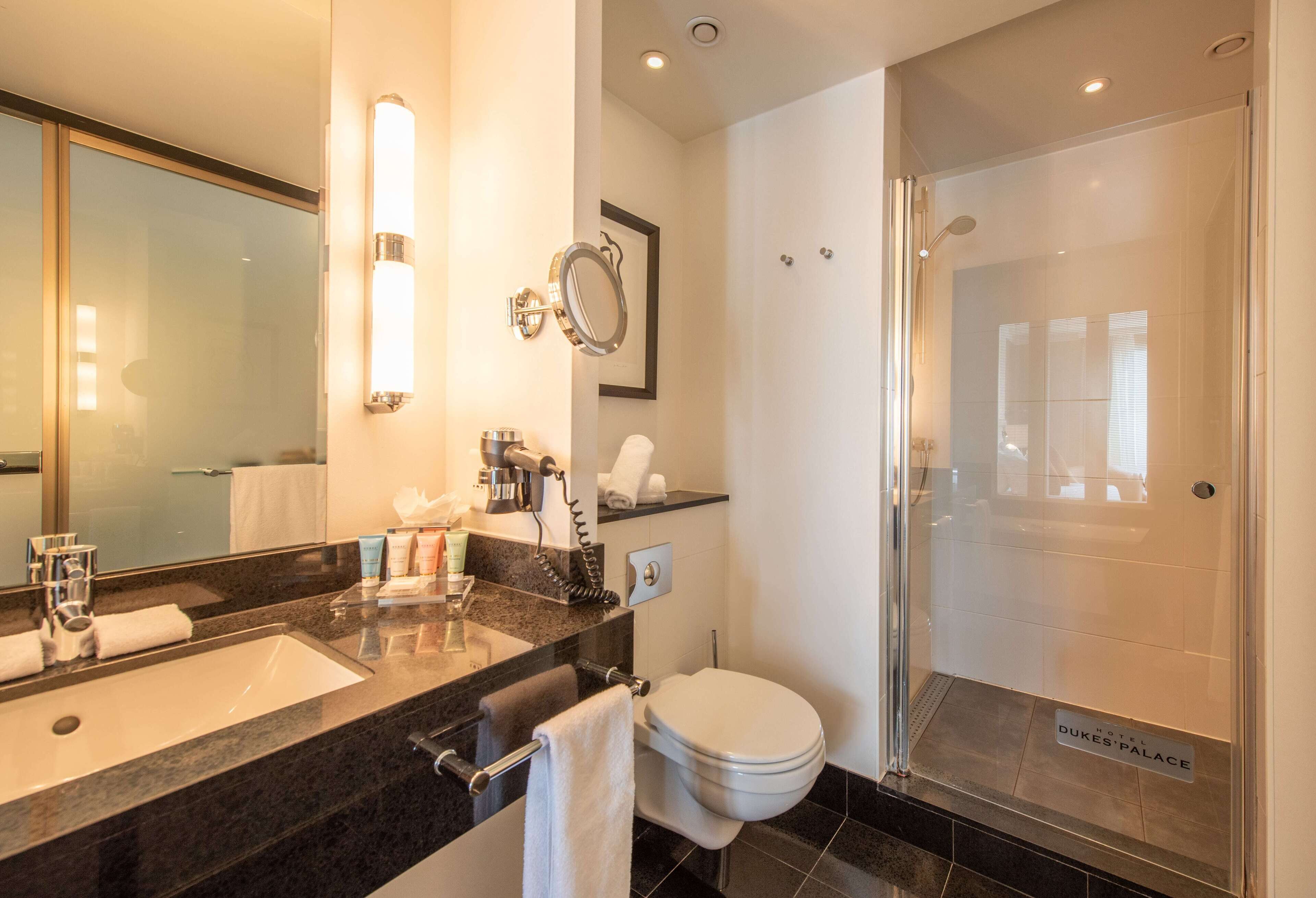 1 bedroom, premium bedding, minibar, in-room safe