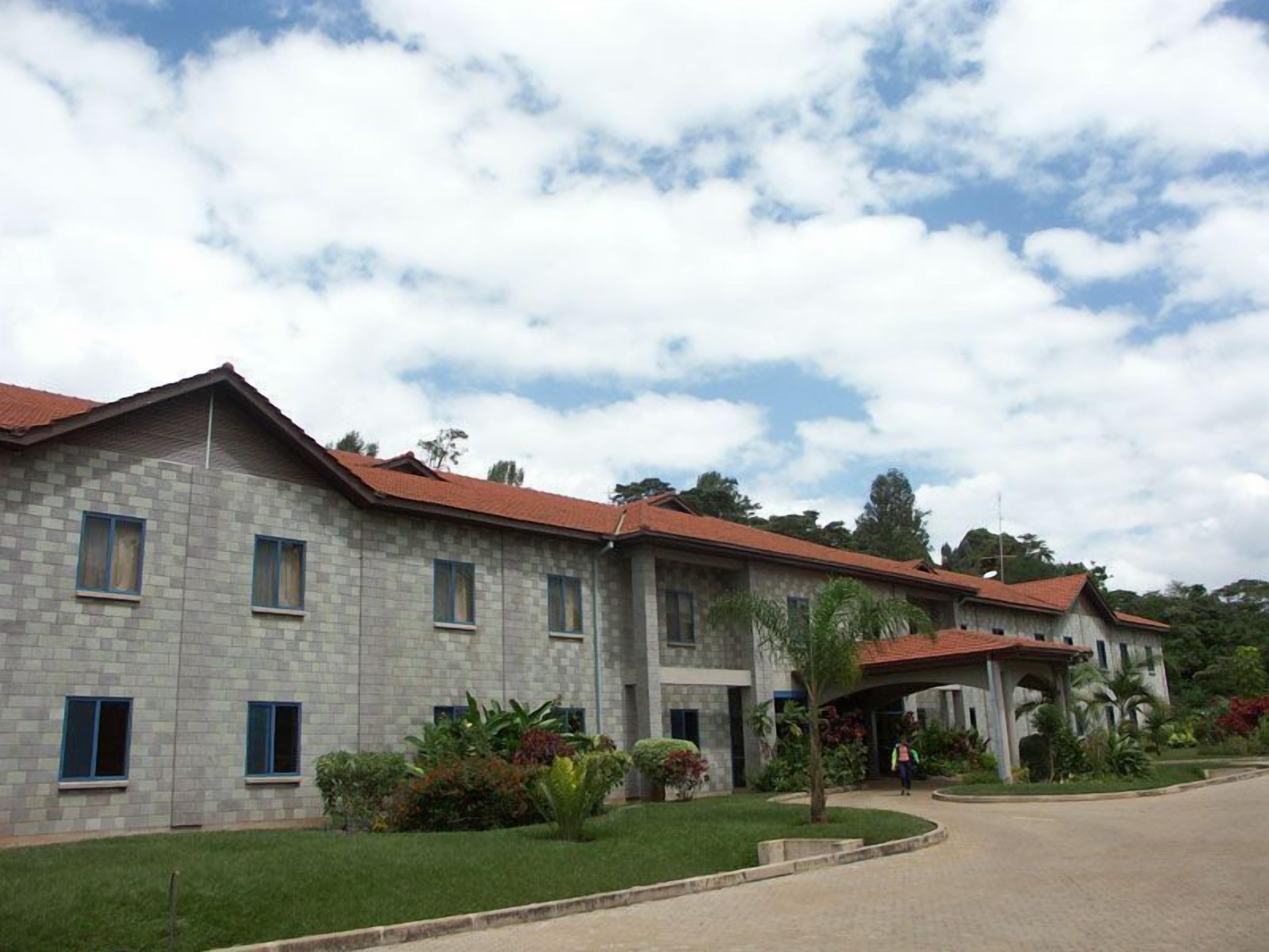 Photo - La Mada Hotel