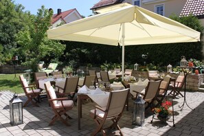 Restaurant - Romantik Hotel Chalet am Kiental (Herrsching am Ammersee)