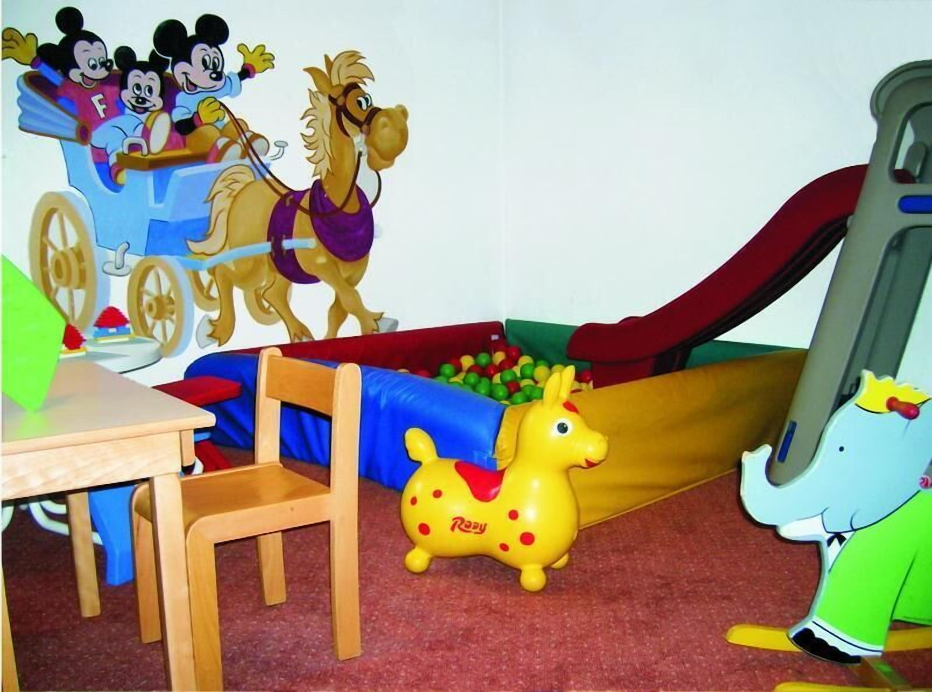 children’s play area – indoor