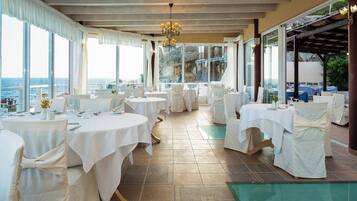 Dagelijks ontbijtbuffet inbegrepen