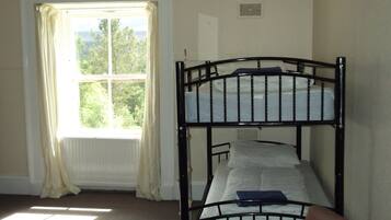 Free WiFi, bed sheets