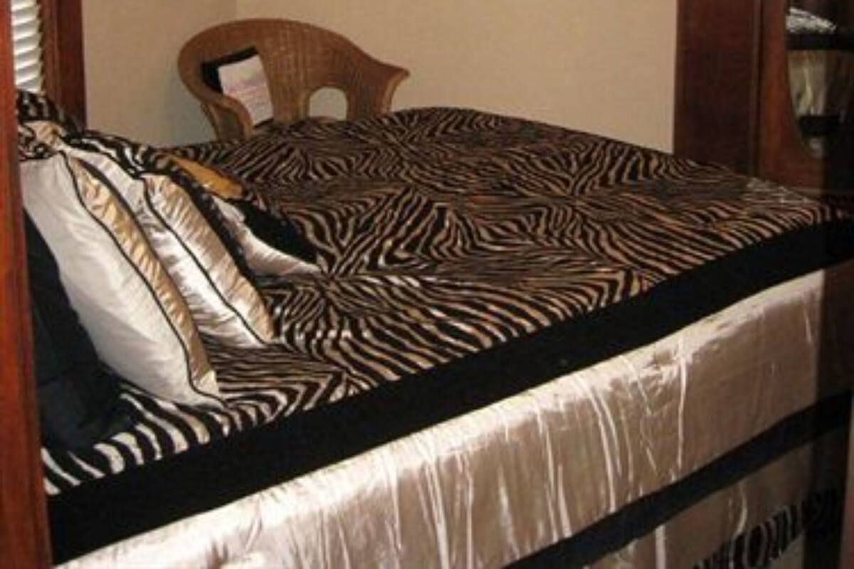 Premium bedding, pillow-top beds, free WiFi, bed sheets