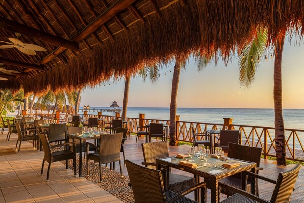 5 Restaurants; Frühstück, Mittagessen und Abendessen werden serviert