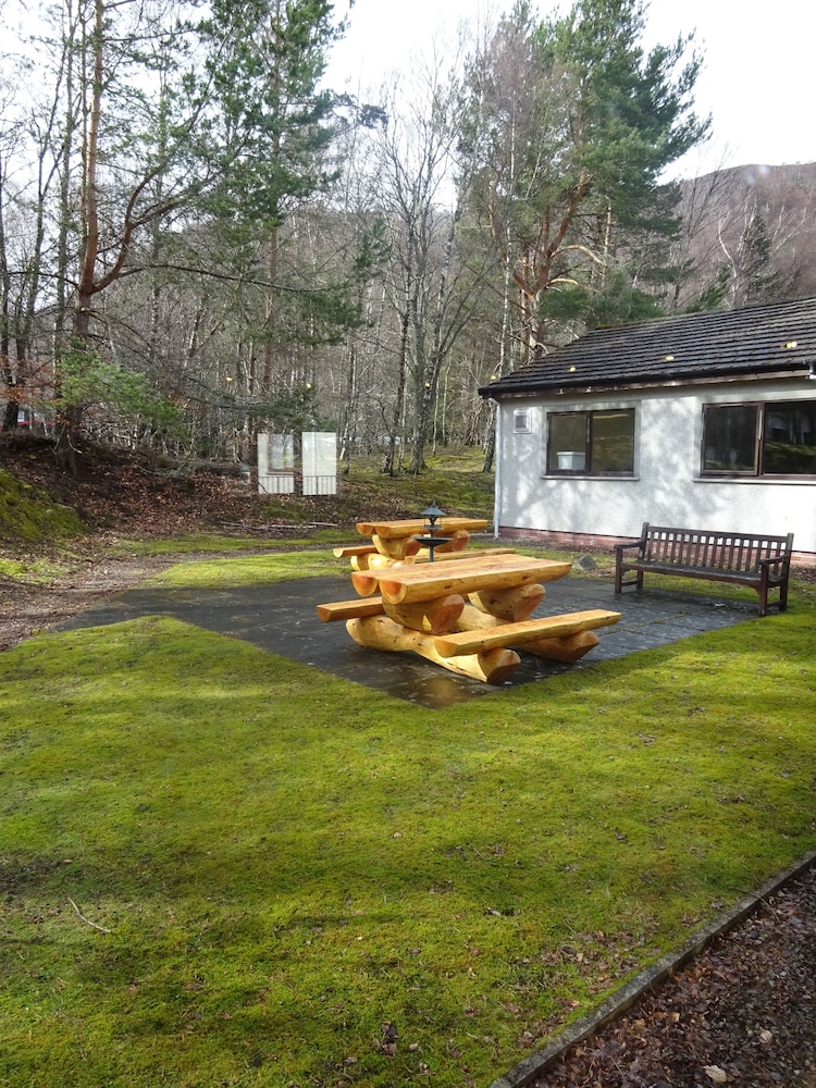 Aviemore Youth Hostel by null