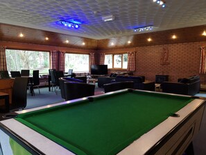 Game room - Aviemore Youth Hostel (Aviemore)
