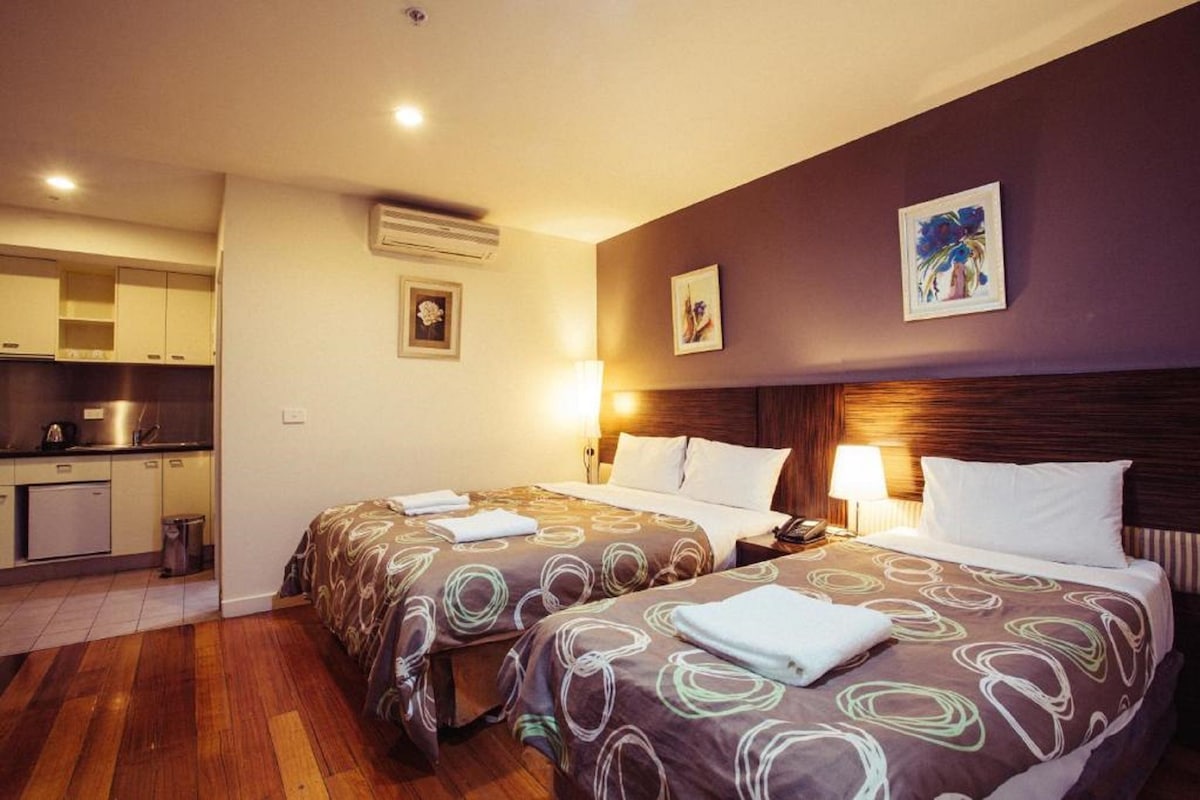 YTI Garden Hotel