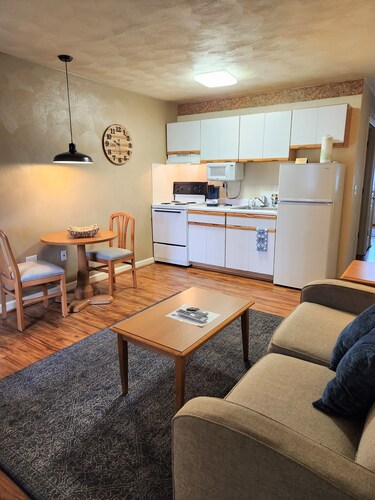 Affordable Corporate Suites - Lanford