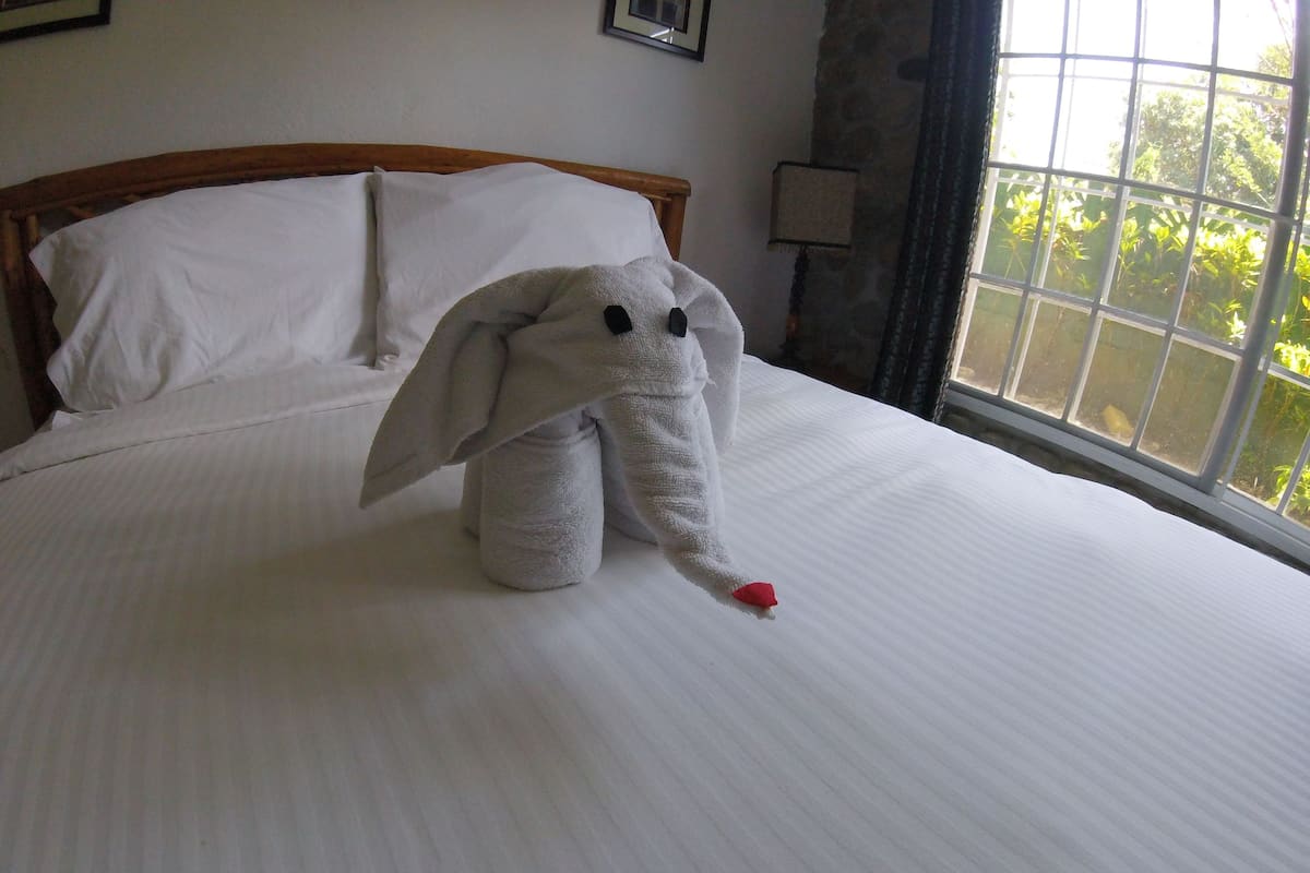 Standard Room | 1 bedroom, premium bedding, blackout curtains, free cots/infant beds