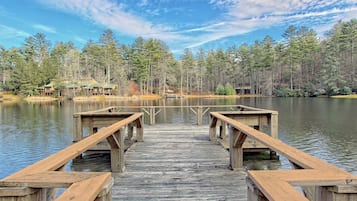 Dock