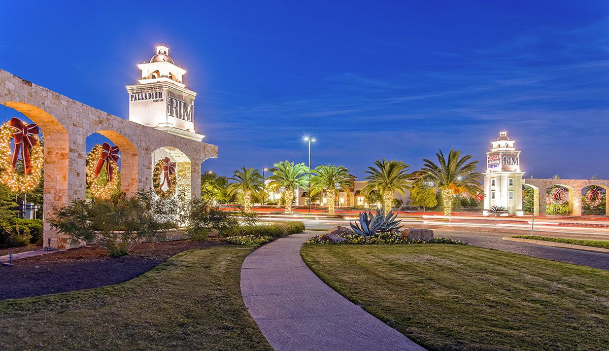 Foto - Comfort Inn & Suites Near Six Flags & Medical Center
